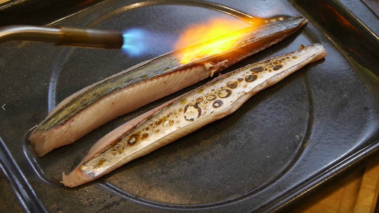 Searing Spanish Mackerel for Sushi